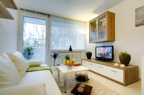 Ruhige möblierte 1-Zimmer Wohnung mit Balkon zum Hinterhof / in München Milbertshofen - Schwabing Nord - Gallery - 24