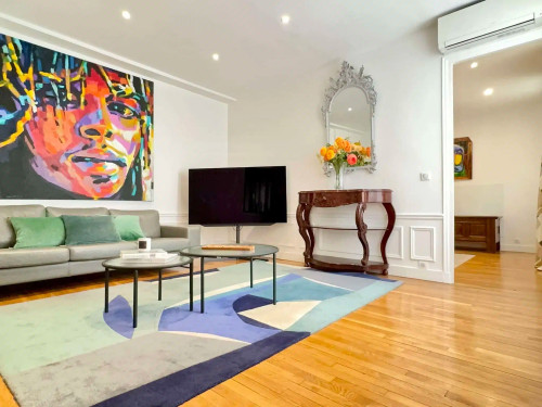 Spacious 3-room apartment near Porte de Saint-Cloud