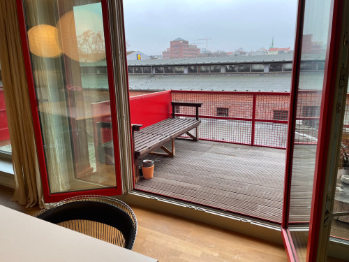 Award winning architecture steps away from a central park