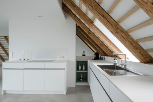 Scandinavian Calm Meets Latin Soul – Schwabing Retreat with Frauenkirche Views(München) - Gallery - 22