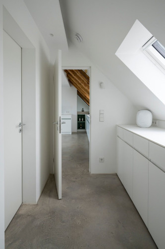 Scandinavian Calm Meets Latin Soul – Schwabing Retreat with Frauenkirche Views(München) - Gallery - 31