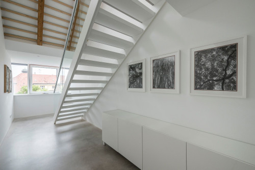 Scandinavian Calm Meets Latin Soul – Schwabing Retreat with Frauenkirche Views(München) - Gallery - 32