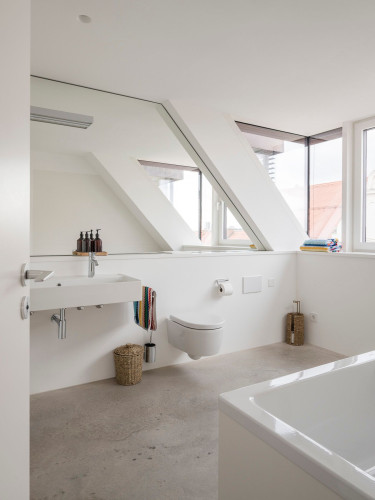 Scandinavian Calm Meets Latin Soul – Schwabing Retreat with Frauenkirche Views(München) - Gallery - 52