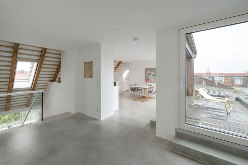 Scandinavian Calm Meets Latin Soul – Schwabing Retreat with Frauenkirche Views(München) - Gallery - 30