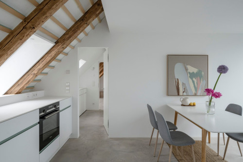 Scandinavian Calm Meets Latin Soul – Schwabing Retreat with Frauenkirche Views(München) - Gallery - 26