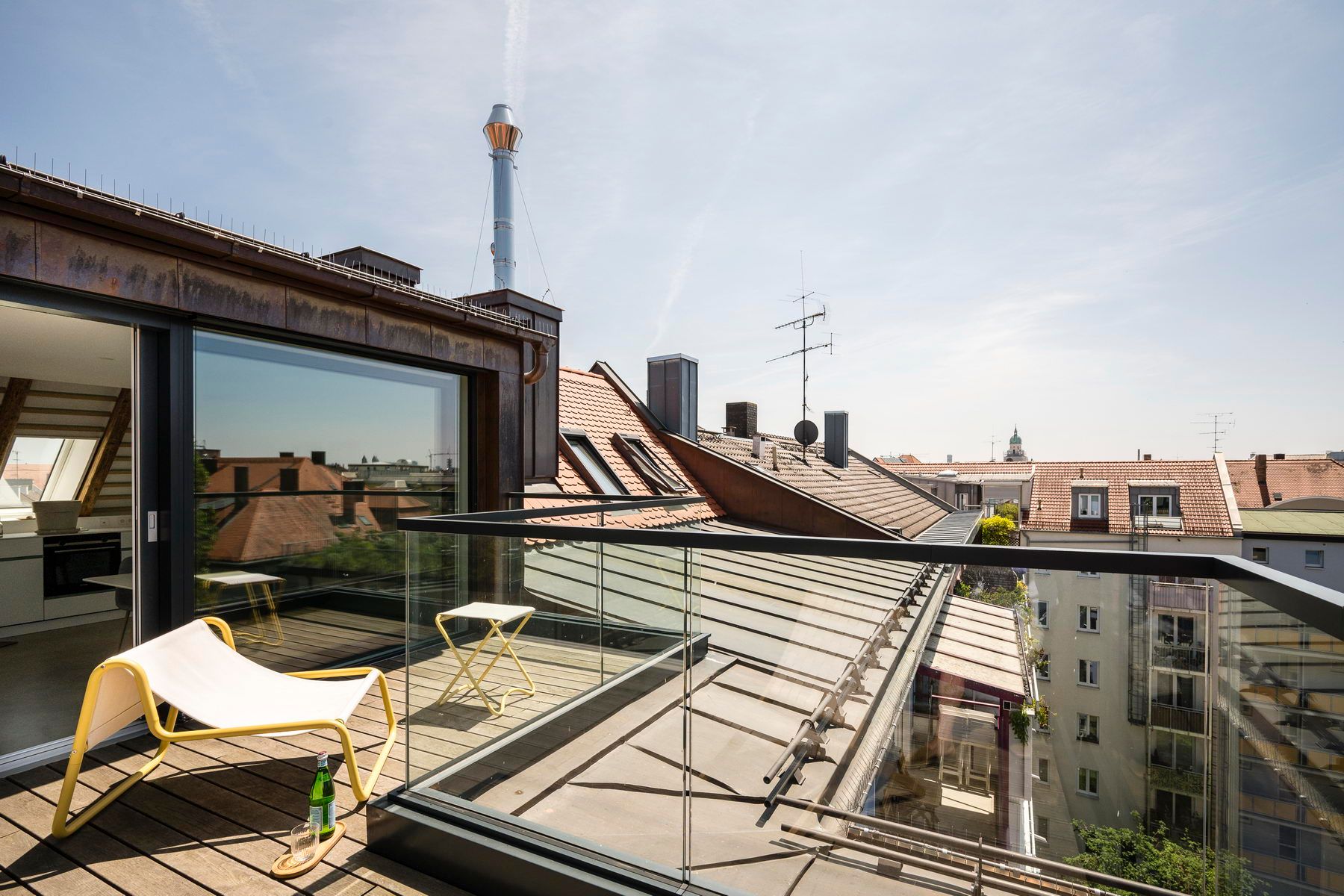Scandinavian Calm Meets Latin Soul – Schwabing Retreat With Frauenkirche Views(München) - 10