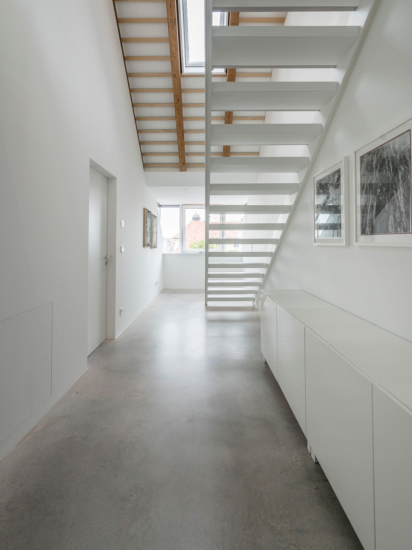 Scandinavian Calm Meets Latin Soul – Schwabing Retreat With Frauenkirche Views(München) - 57