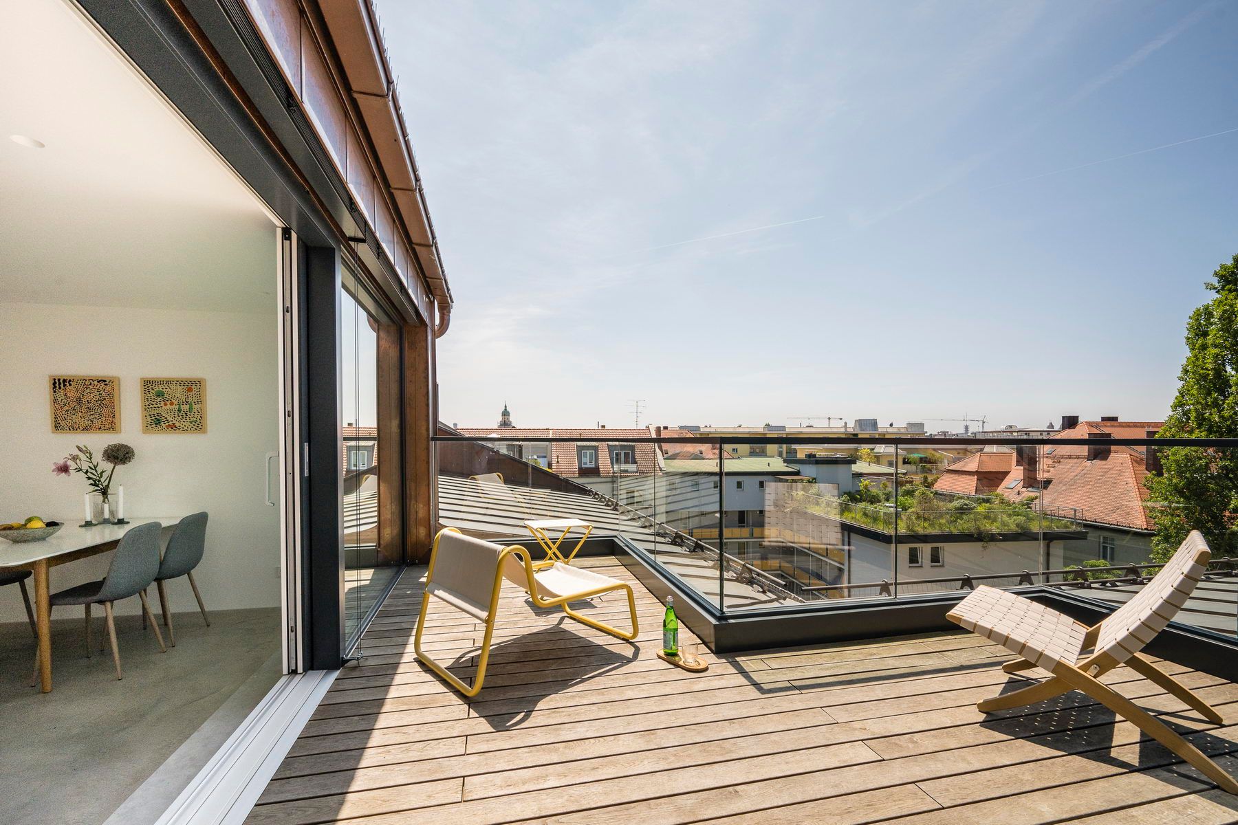 Scandinavian Calm Meets Latin Soul – Schwabing Retreat With Frauenkirche Views(München) - 12