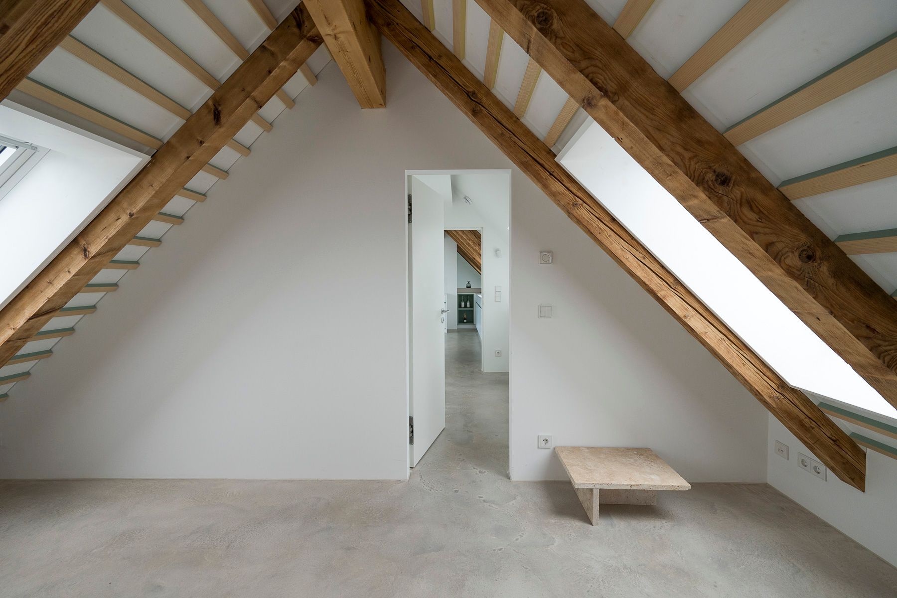 Scandinavian Calm Meets Latin Soul – Schwabing Retreat With Frauenkirche Views(München) - 52