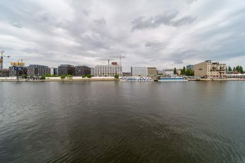 Modern 2 Room Apartment in Kreuzberg Berlin directly at the River Spree