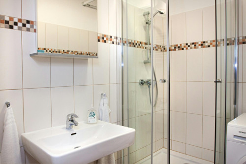 Trambauerstraße, Vienna