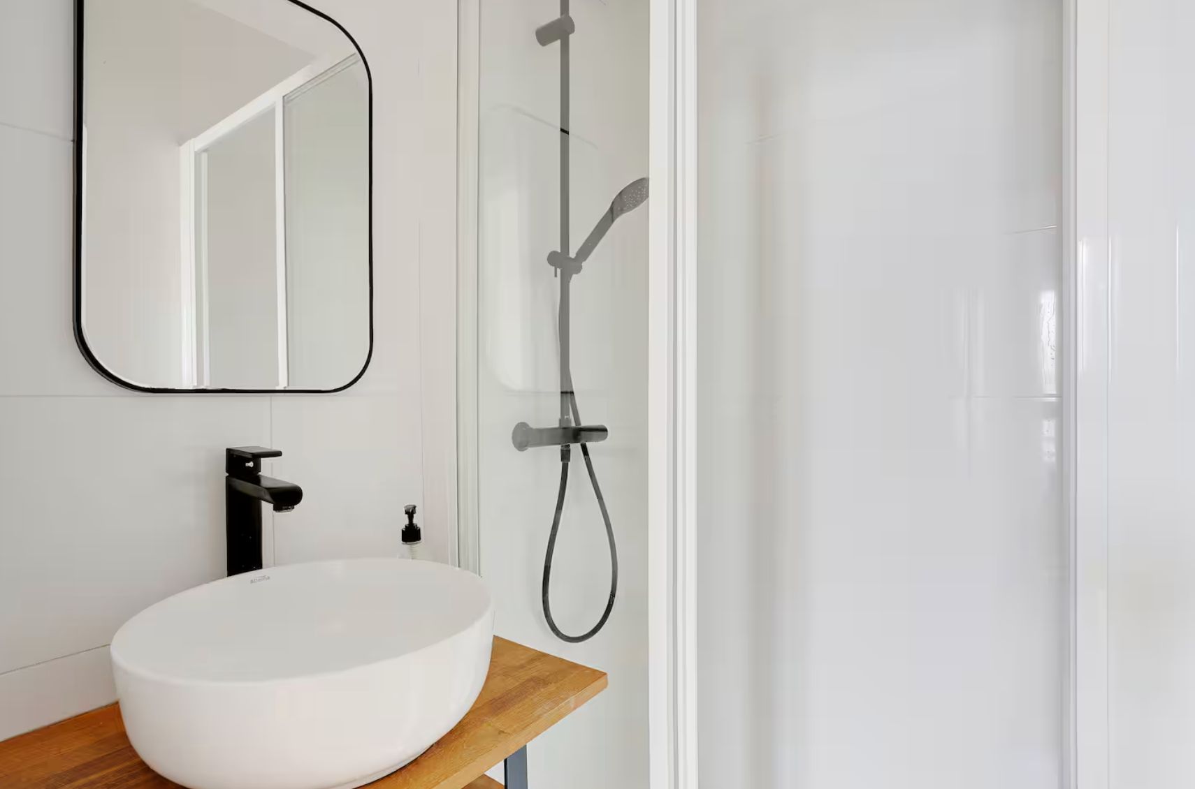  Furnished, Comfortable And Modern Apartment  -  Furnished, comfortable and modern apartment  - Gallery -  11