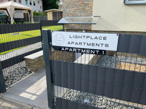 Lightplace - Boxspring - Parking space - Near city center / VW