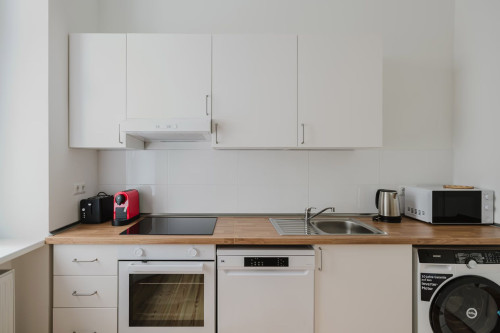 Hip Charlottenburg 1BR w/ Laundry, Fully Furnished