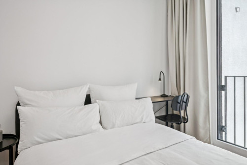 Pleasant single bedroom in Moabit