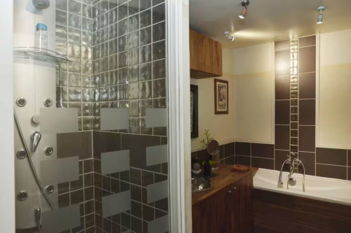 Elegant Luxury Apartment on Rue Saint-Honoré, between the Louvre and Place Vendôme