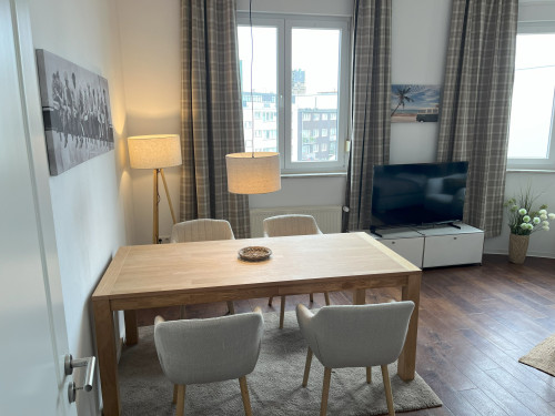 80 sqm Cozy and nice apartment in downtown Duisburg
