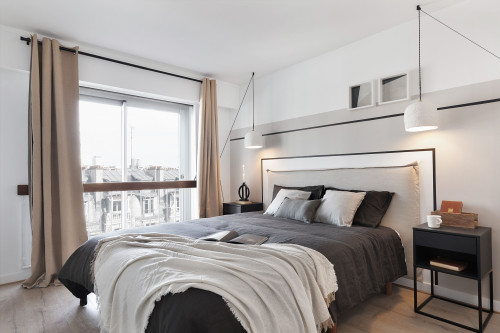 2 Bedrooms and balcony in Charonne