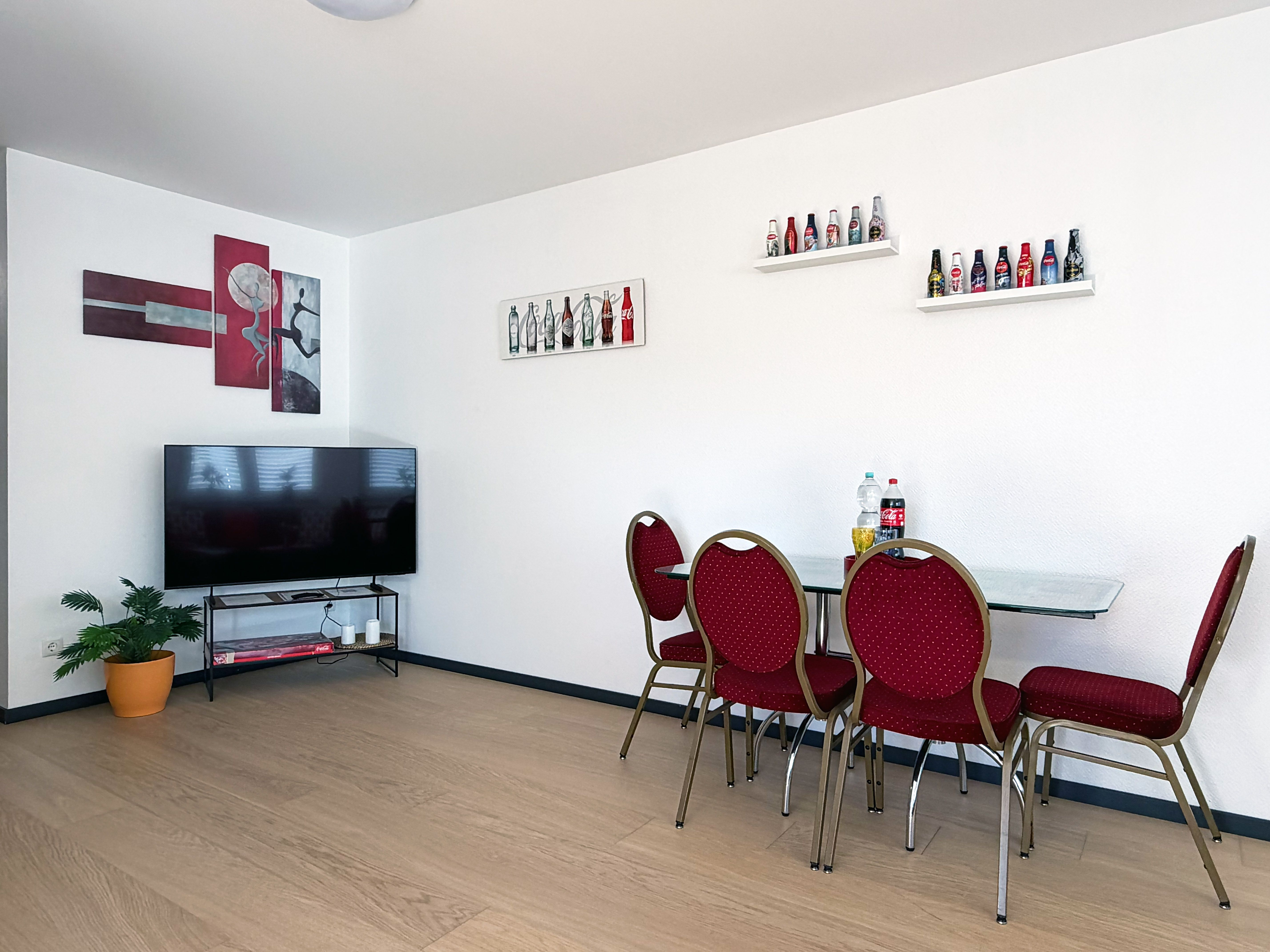  Modern New - Build Apartment With Balcony Near Bonn  -  Modern new - build apartment with balcony near Bonn  - Gallery -  16
