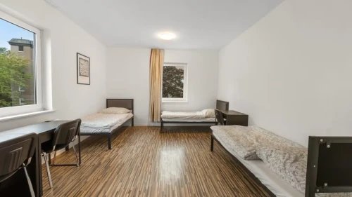 Bed for rent in a shared room, bed sheets included - Gallery - 7