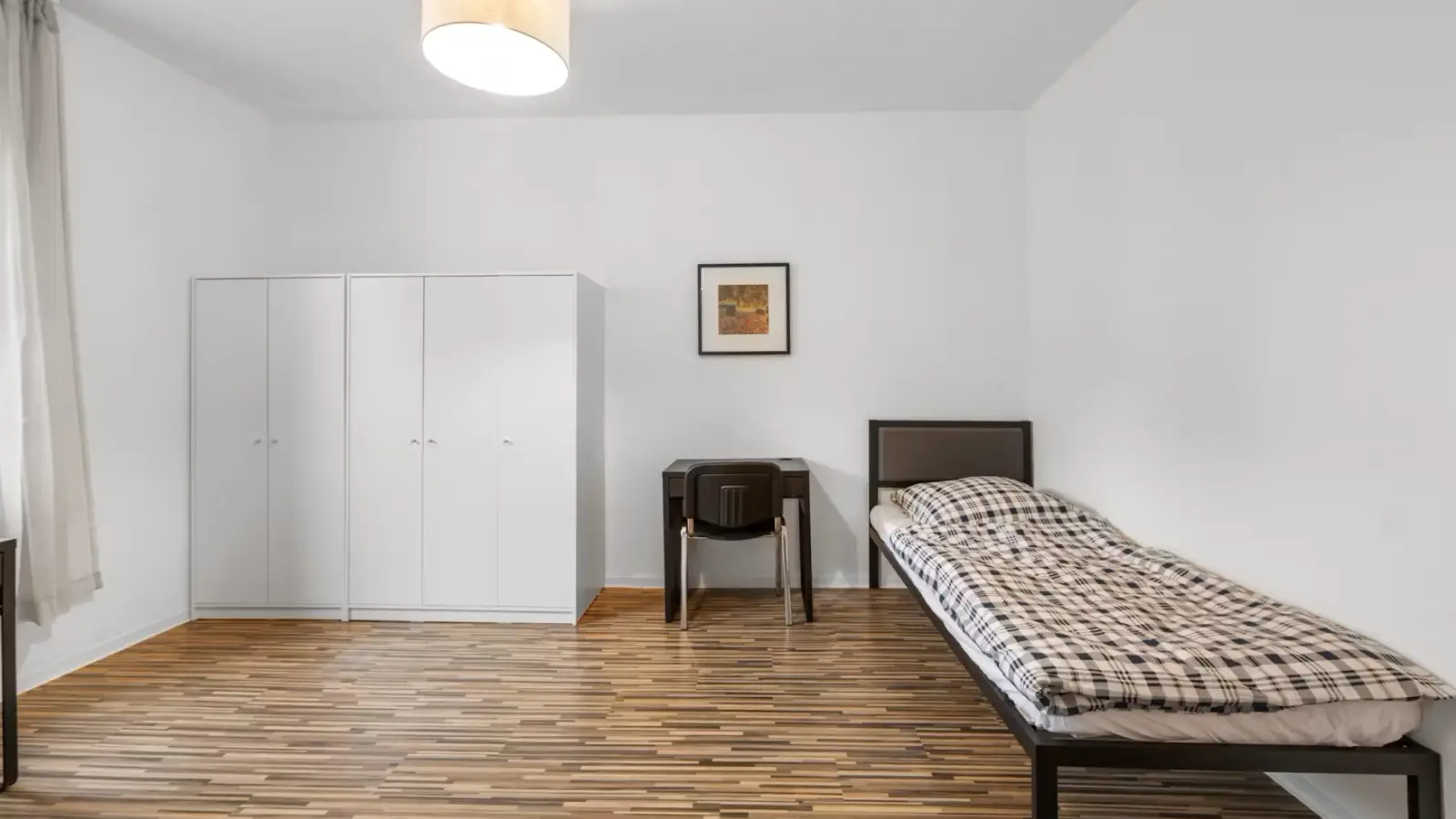 Bedroom 4 - 9