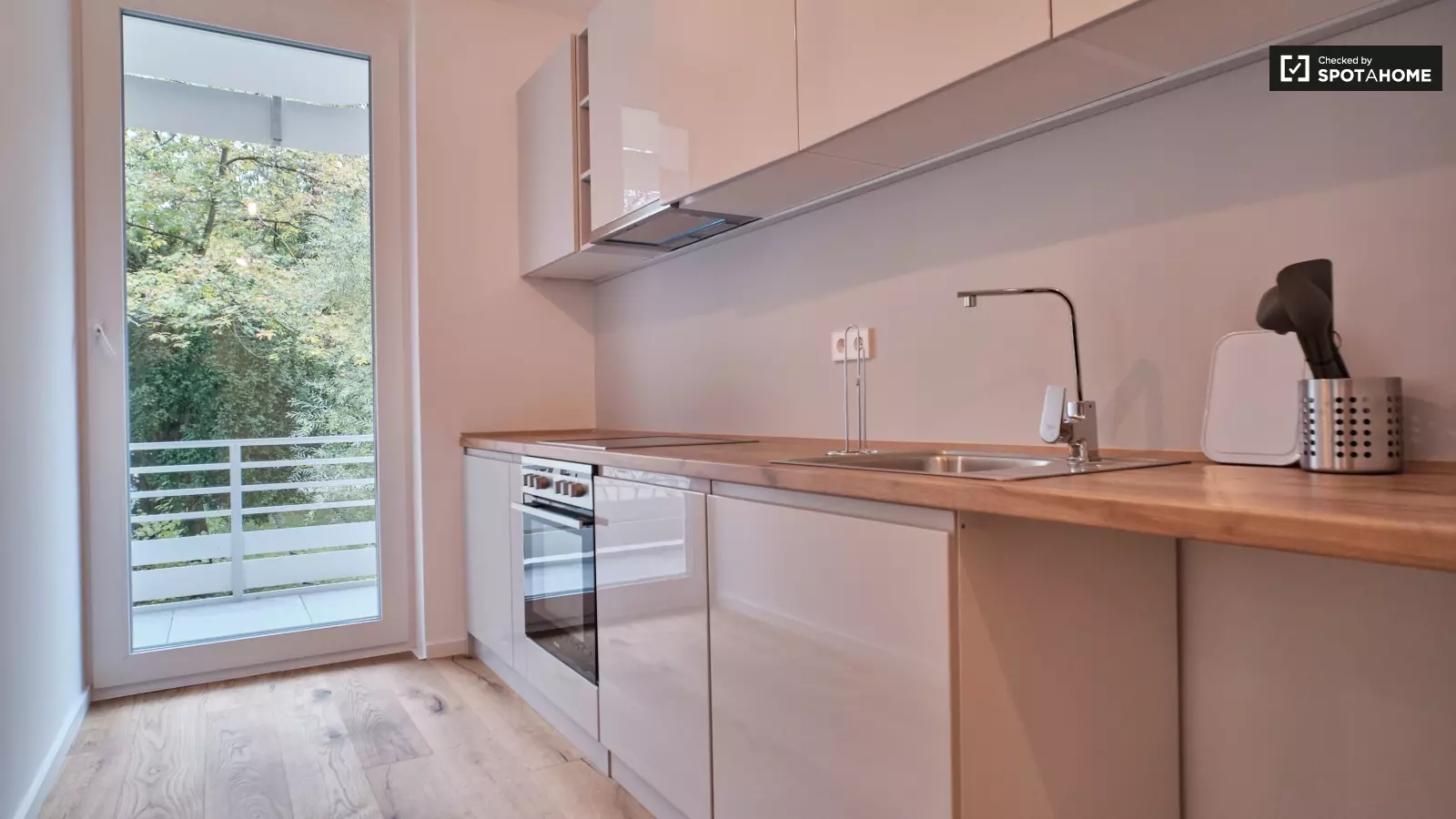 Rooms for rent in shared apartment in new build in Wedding
