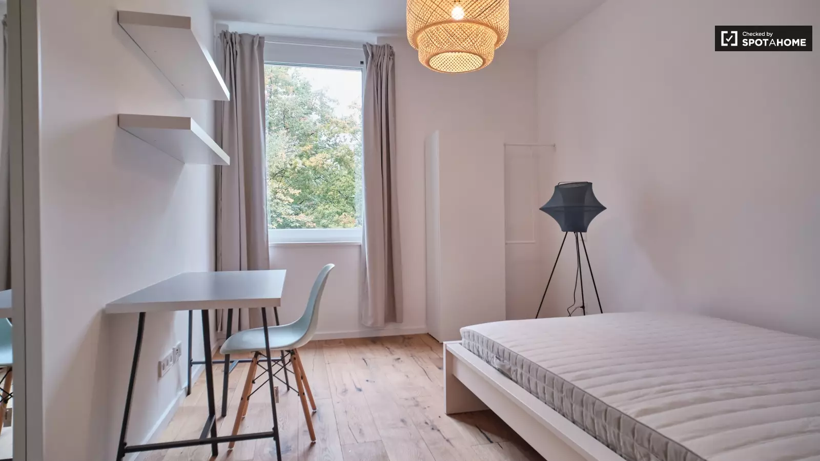 Bedroom 4 - 6