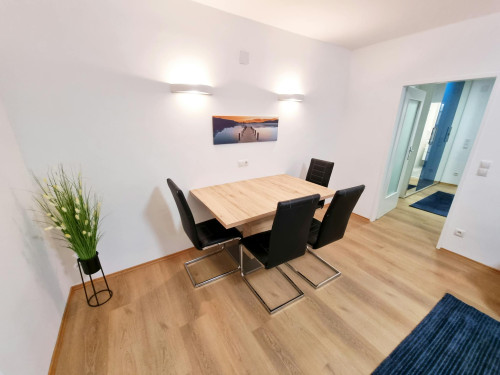 Weintraubengasse, Vienna