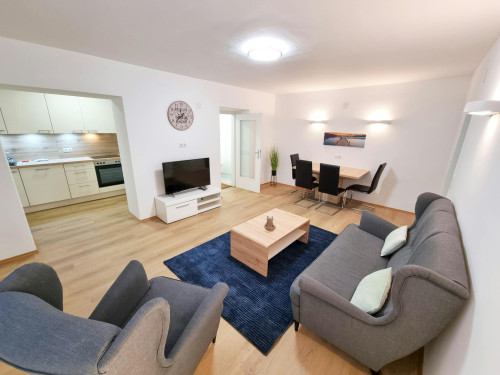 Weintraubengasse, Vienna