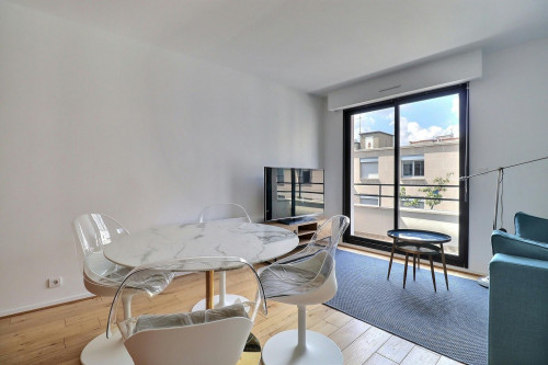 Rue Jules Guesde, Levallois-Perret