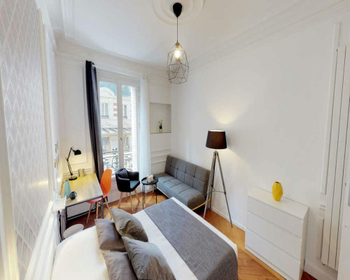 Rue Denis Poisson, Paris