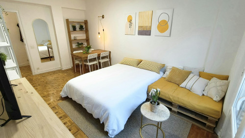 Travesía Juan María Guelbenzu, Pamplona