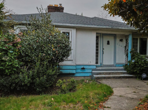 Granville Home - Gallery - 16