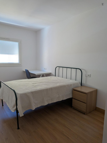 Nice bedroom in a 4-bedroom flat