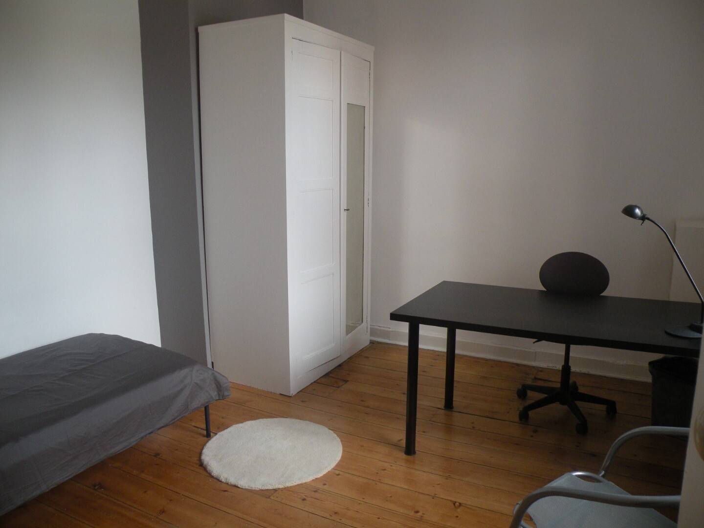 Room 2 - 170m² Private room in a flatshare for 7 people - Gallery - 1