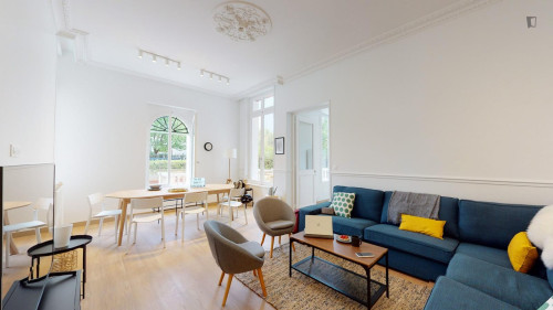 Cosy single bedroom near Square des Planètes, in Creteil