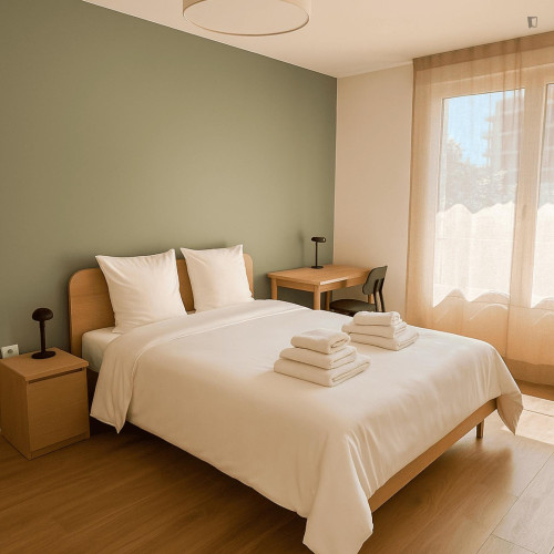 Comfy single bedroom in Asnières-sur-Seine