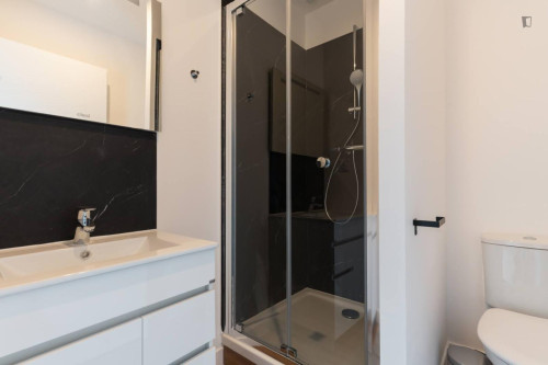 Wonderful double ensuite bedroom in Orvault - Gallery - 5