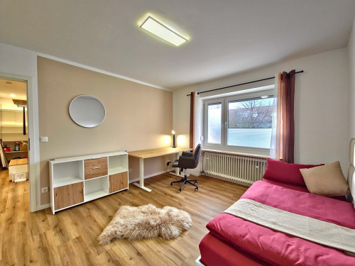 Room in Simonsfeldstraße
