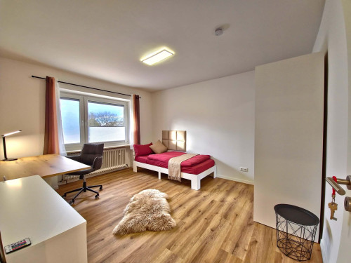 Room in Simonsfeldstraße