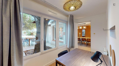 Appealing double ensuite bedroom in Minimes  - Gallery -  5