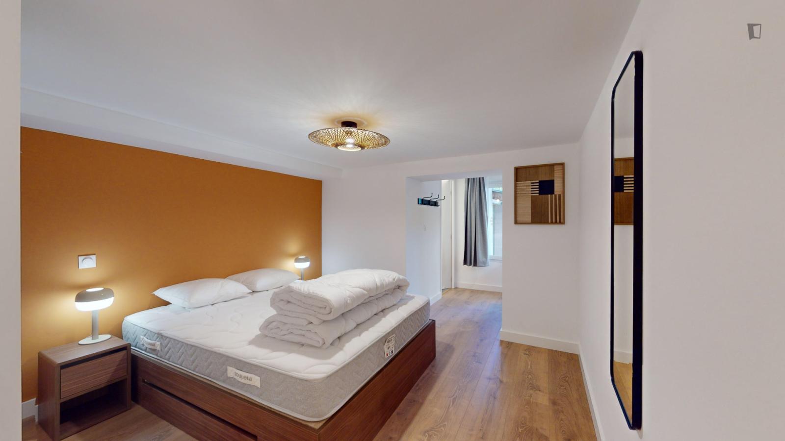 Appealing Double Ensuite Bedroom In Minimes - Appealing double ensuite bedroom in Minimes - Gallery - 1