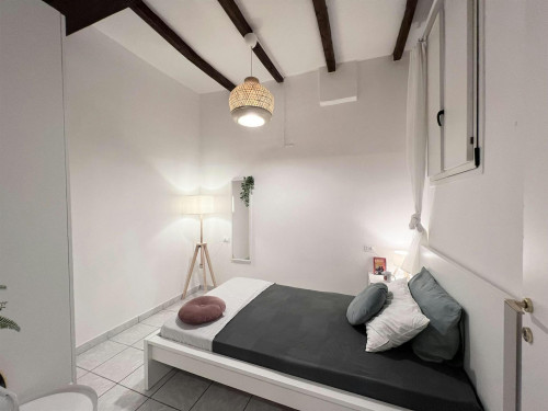 Via Sant'Isaia, Bologna