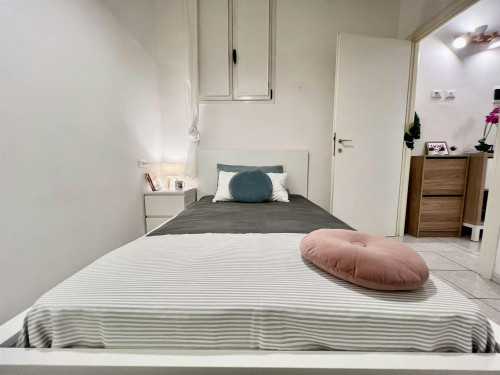 Via Sant'Isaia, Bologna