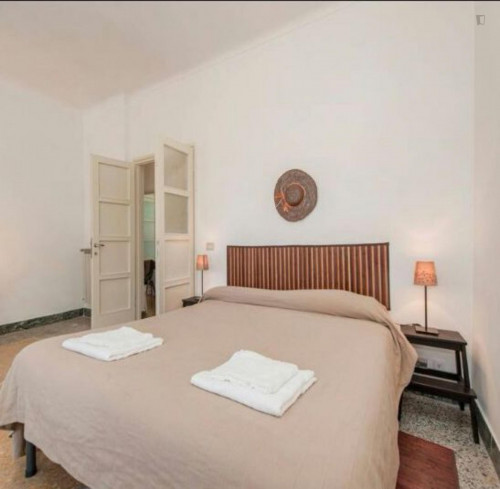 Double bedroom in San Lorenzo neighbourhood