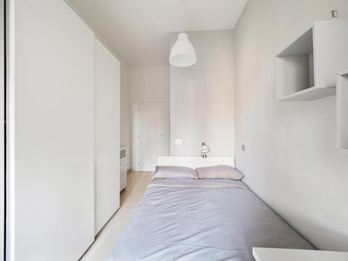 Tasteful double bedroom in Guastalla