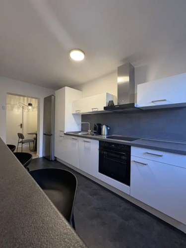 B2B Only: Premium 3-Bedroom Corporate Flatshare for Project Teams in Bogenhausen - Gallery - 17