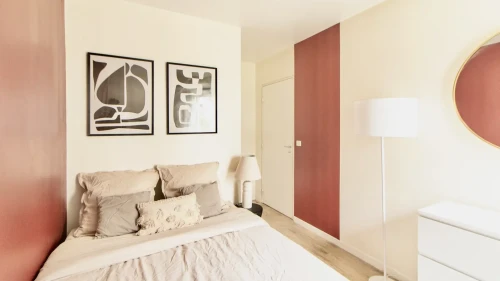 Room in a shared 5-bedroom apartment for rent in Suresnes, all bills included. - Gallery - 13
