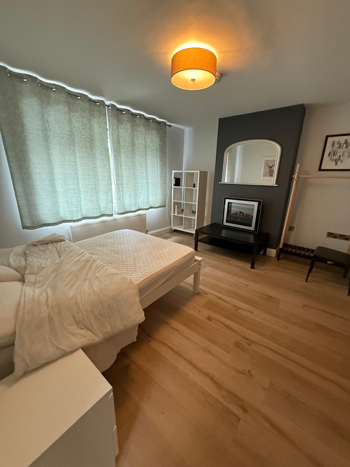  Double Non Ensuite  -  Asgard  - Gallery -  5