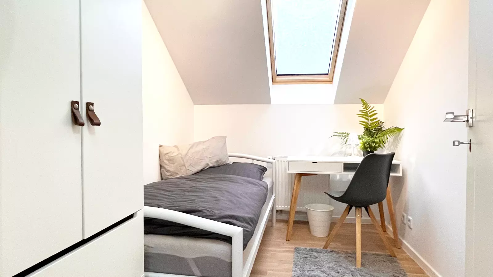 3-Bedroom Apartment For Rent In Neu-Esting - 24
